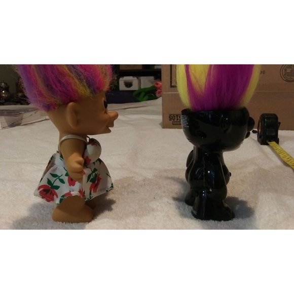 Vintage Troll Dolls, Girl Roses Dress And Gloss Black Dancing battery operated - Picture 5 of 9